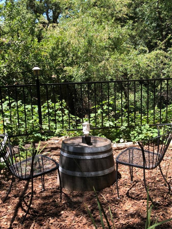 Glen Ellen Inn Secret Cottages 외부 사진